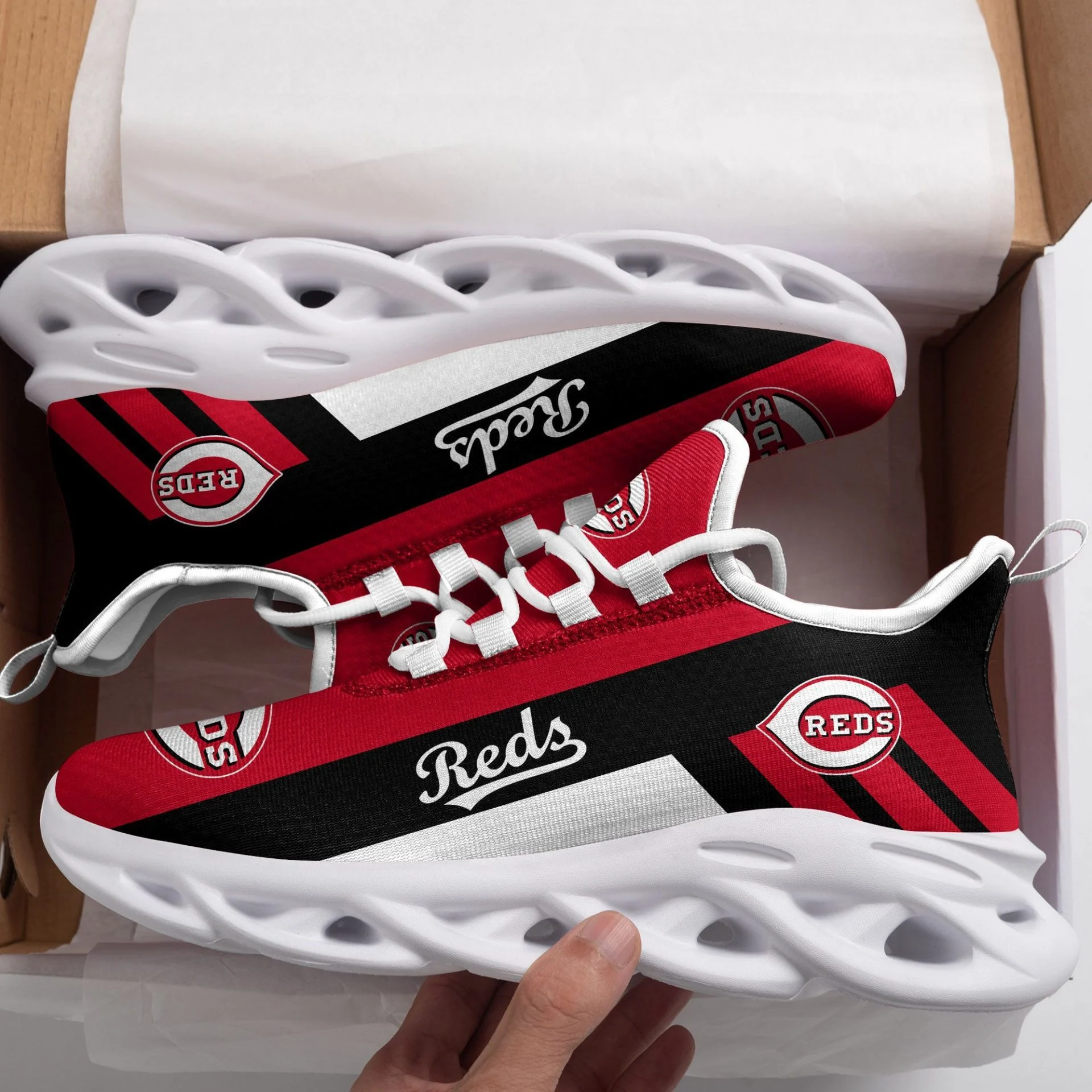 Custom MLB Cincinnati Reds Max Soul Shoes V2 Men Women MS0601