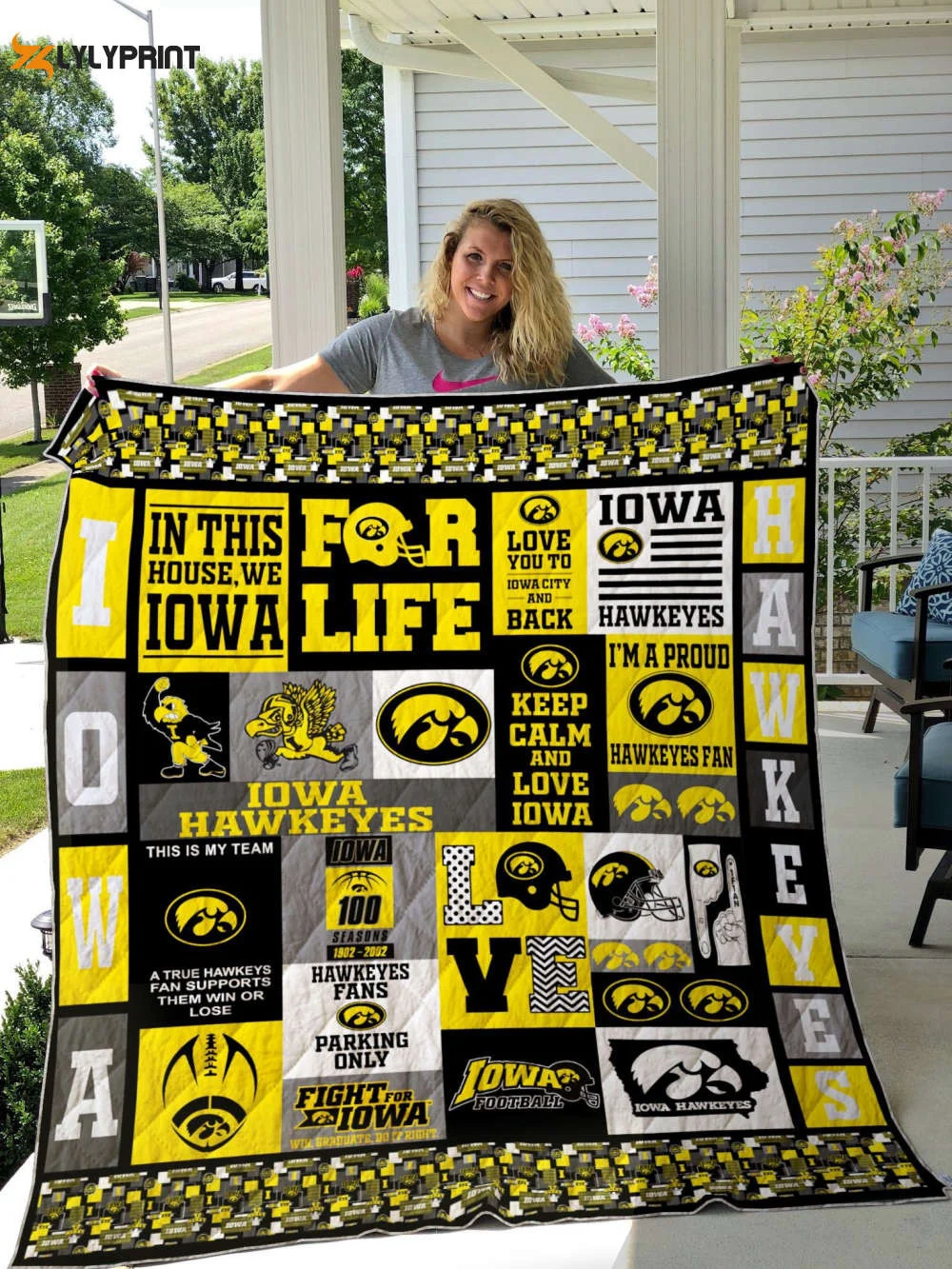 Iowa Hawkeyes Quilt Blanket For Fans Home Decor Gift , Soft Quilt, King Size, All Season Cozy Quilt QB0901